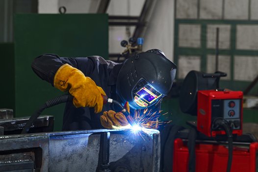 Сварочные работы на корпусе выхлопа от турбоблока ГТК-10И